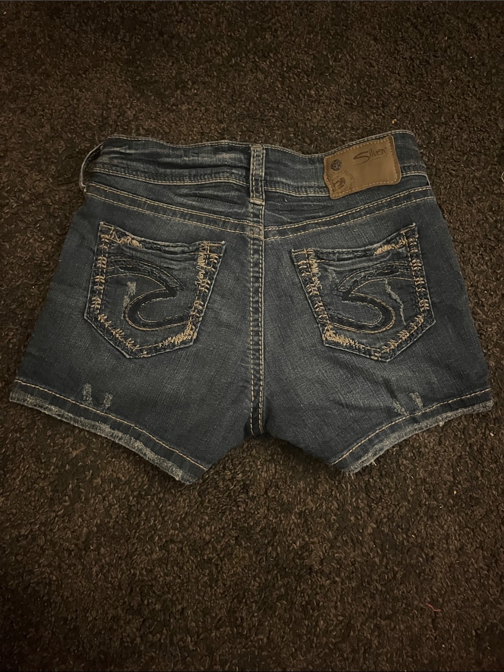 2000’s Silver Dark Blue Distressed Denim Shorts - Picture 7 of 9
